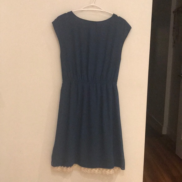 Dress - Picture 4 of 6